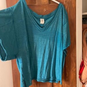 We the free oversized basic tee